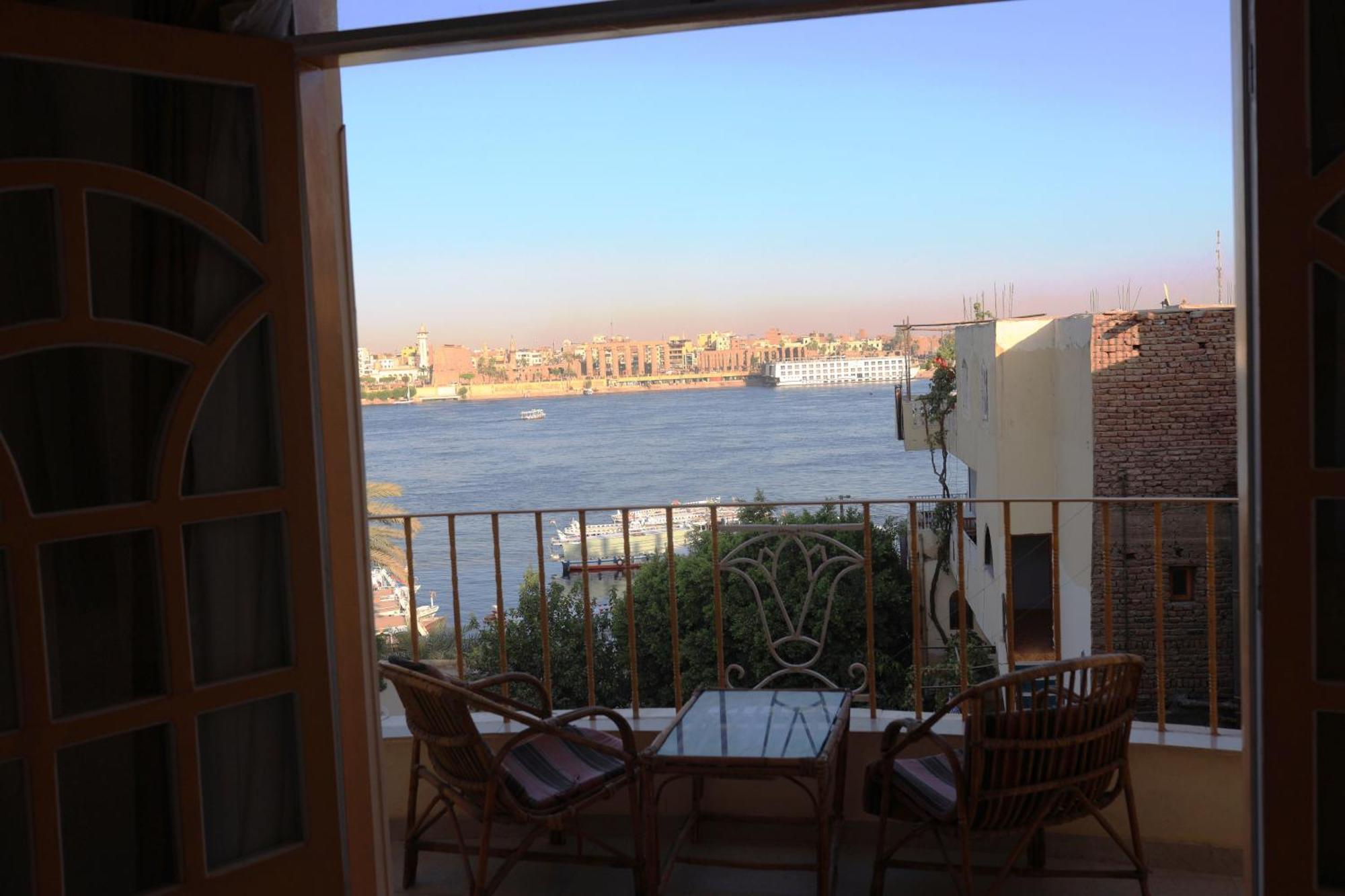 Spring Hotel Luksor Dış mekan fotoğraf