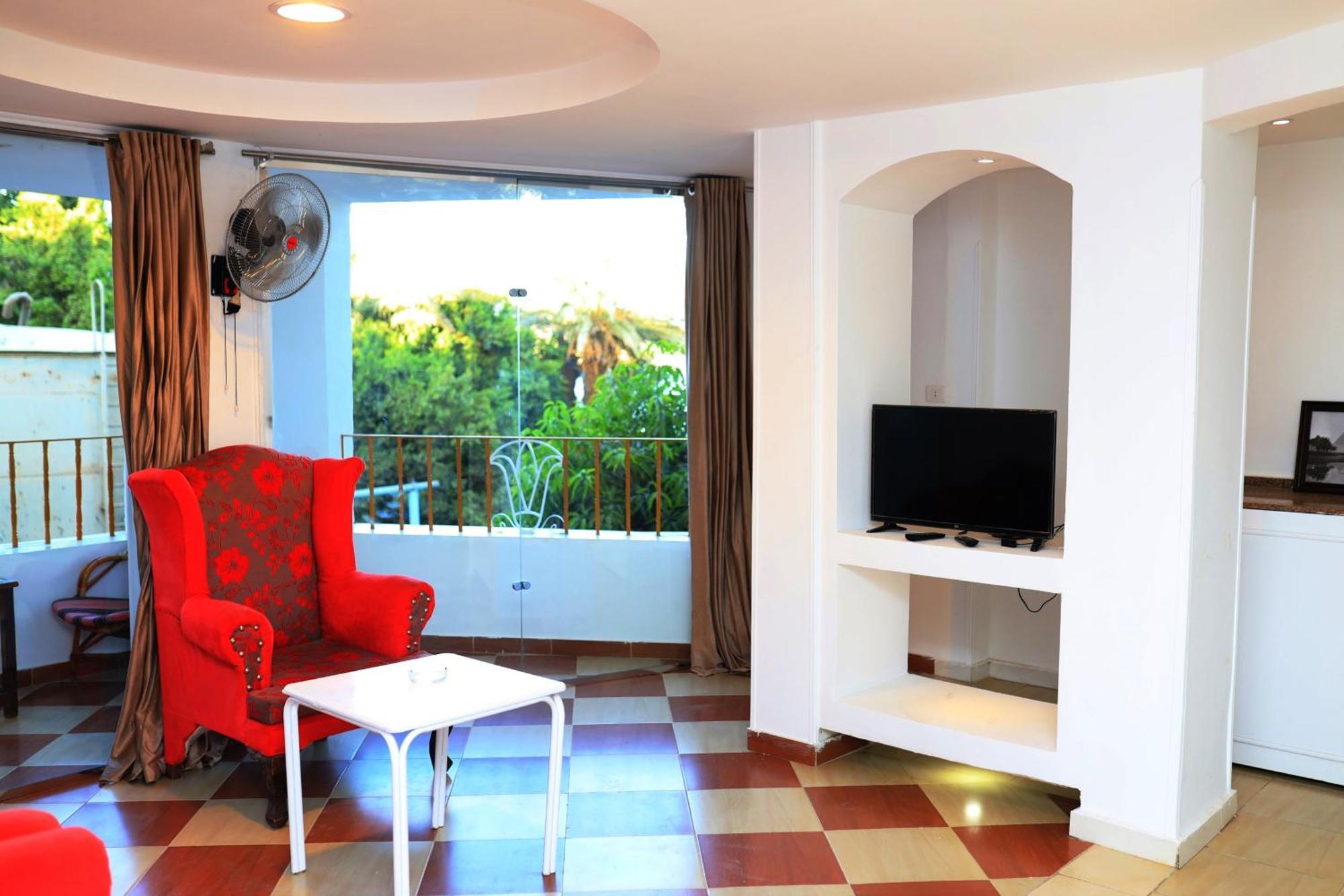 Spring Hotel Luksor Dış mekan fotoğraf