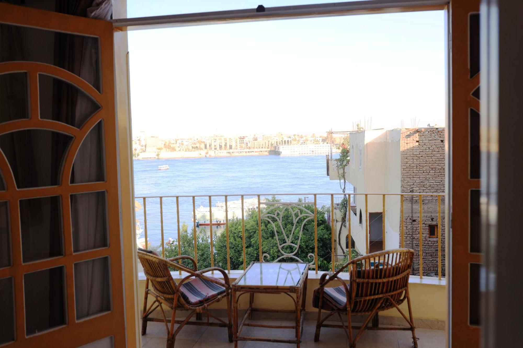 Spring Hotel Luksor Dış mekan fotoğraf