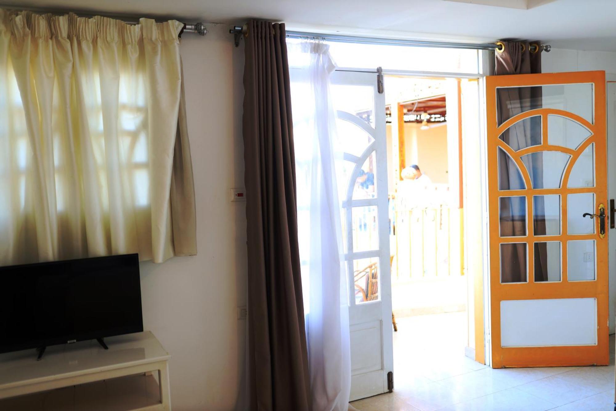 Spring Hotel Luksor Dış mekan fotoğraf