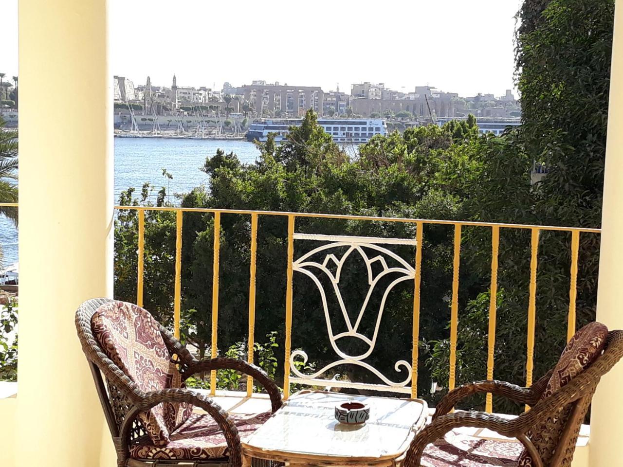 Spring Hotel Luksor Dış mekan fotoğraf